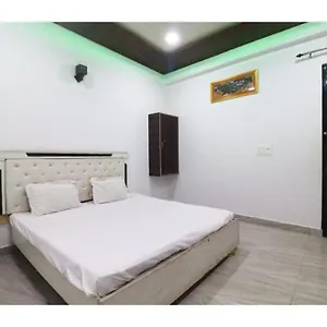 O The Taj King Residency Tajganj